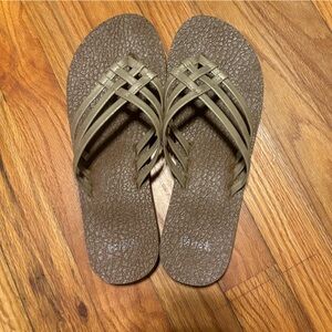 Sanuk Yoga Sandy Metallic
